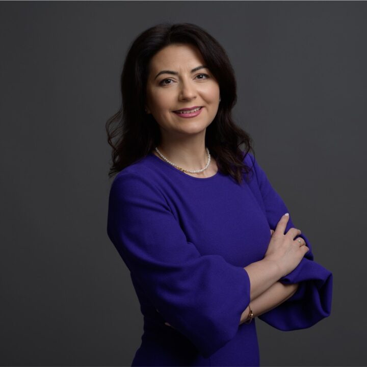 Adina Enescu