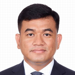 headshot Telecommunication Regulator of Cambodia Chenda Thong
